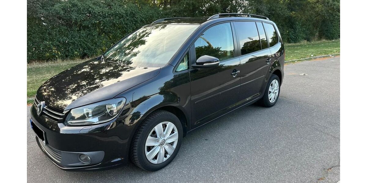 VW Touran 180.000 km 6.000 &euro; Ludwigshafen 67061