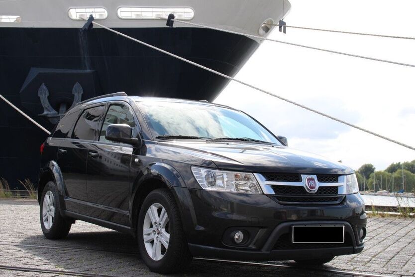 Fiat Freemont 162.000 km 7.777 € Bremen 28211