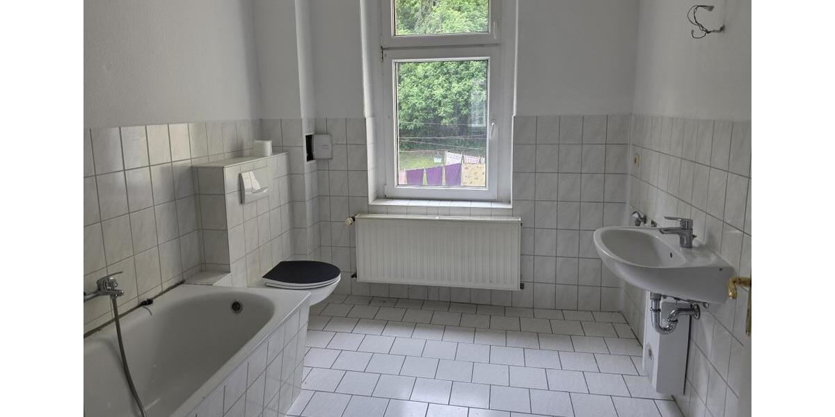 Etagenwohnung Waldheim - 5 Zimmer, 112 m&sup2;, 549&euro; | Angebot:26679945