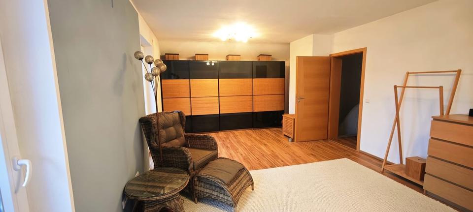 Einfamilienhaus Maisach - 4.5 Zimmer, 125 m&sup2;, 1.900&euro; | Angebot:23672919