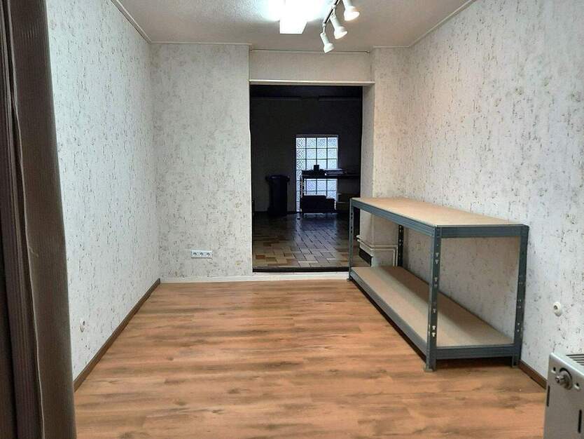 Ladenlokal für verschiedene Gewerbe zu vermieten 3 zimmer