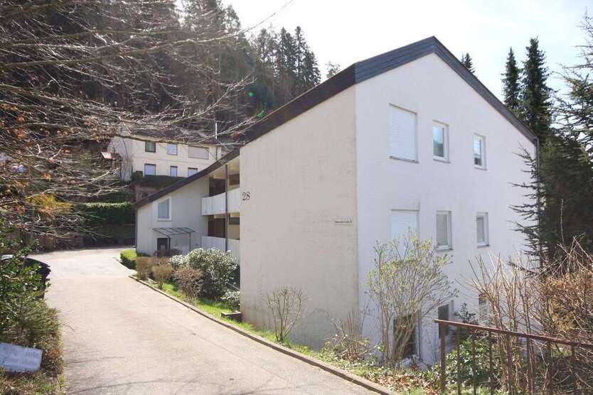 Wohnung zum Kaufen in Bad Wildbad 75.000 € 37.8 m²