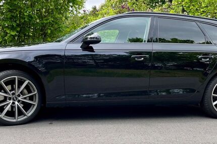 Audi A4 250.100 km 12.500 &euro; Fredersdorf-Vogelsdorf 15370