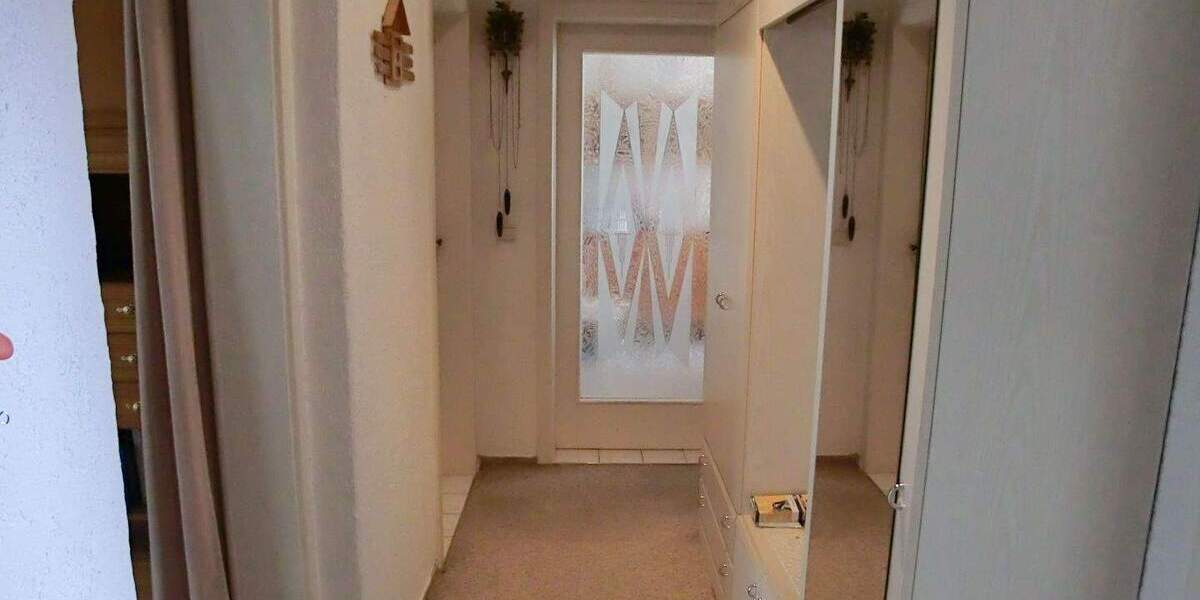 Etagenwohnung Hoyerswerda Klein Neida - 3 Zimmer, 66 m&sup2;, 69.000&euro; | Angebot:25821750