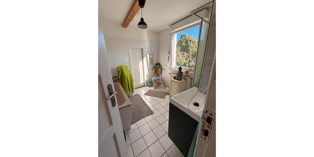 Einfamilienhaus Teupitz - 5 Zimmer, 100 m&sup2;, 1.700&euro; | Angebot:27636995