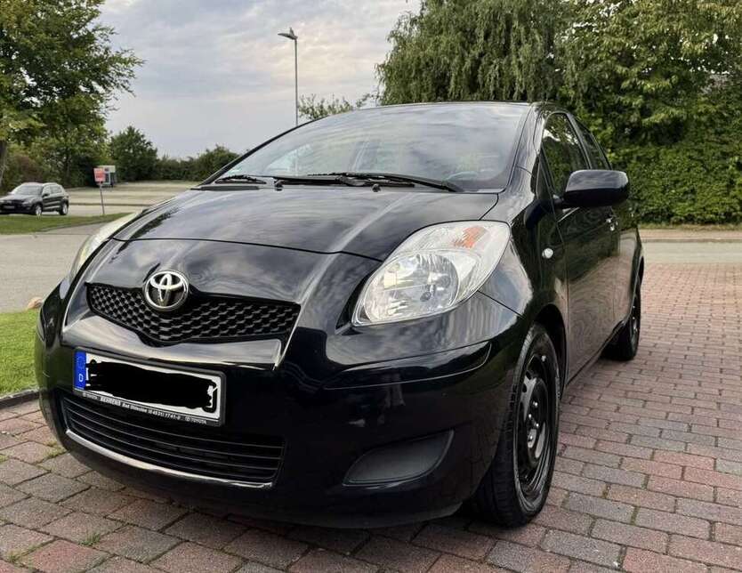 Toyota Yaris 161.500 km 3.800 € Rethwisch 23847