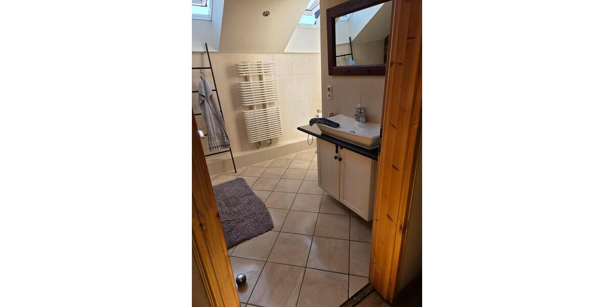 Doppelhaushälfte Güstrow - 10 Zimmer, 176 m&sup2;, 350.000&euro; | Angebot:26491758