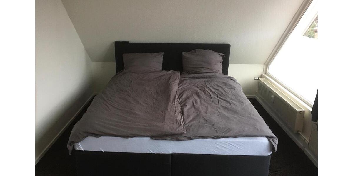 Dachgeschoßwohnung Lilienthal - 2 Zimmer, 70 m&sup2;, 890&euro; | Angebot:26193812