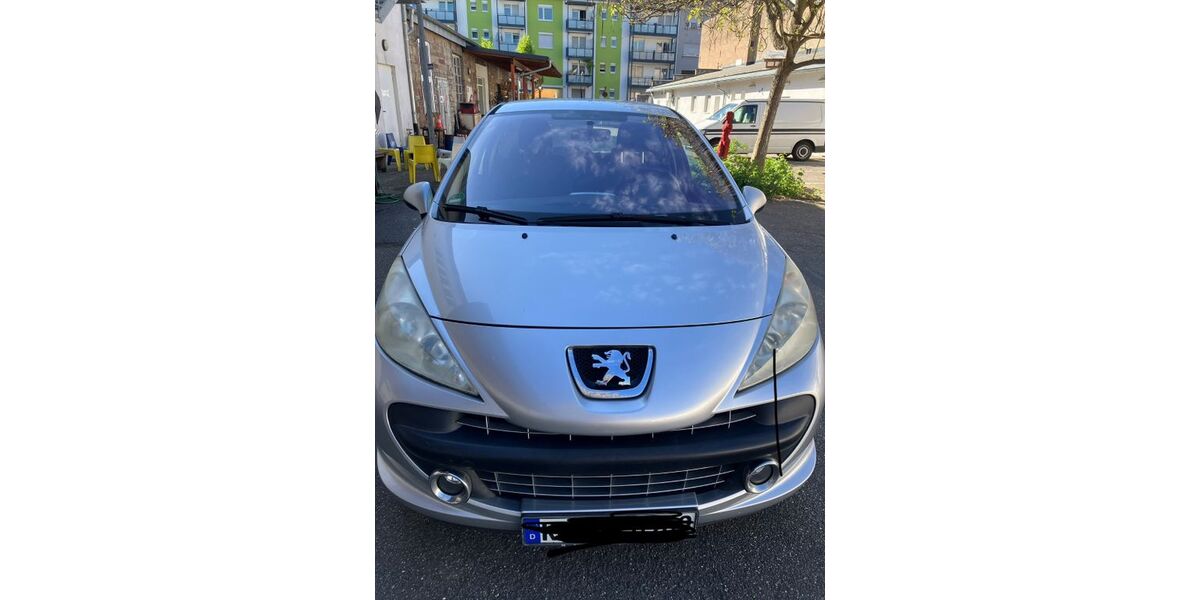 Peugeot 207 162.000 km 1.250 &euro; Bruchsal 76646