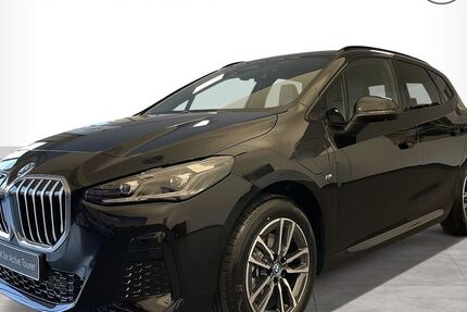 BMW 225 Active Tourer 2.990 km 43.990 € Dresden 01067