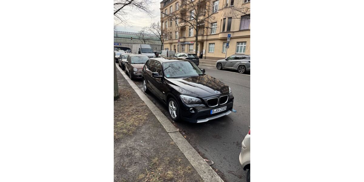 BMW X1 194.856 km 7.250 &euro; Berlin 13599