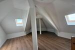 Dachgeschoßwohnung Leipzig Süd - 3 Zimmer, 90 m&sup2;, 1.080&euro; | Angebot:26335102