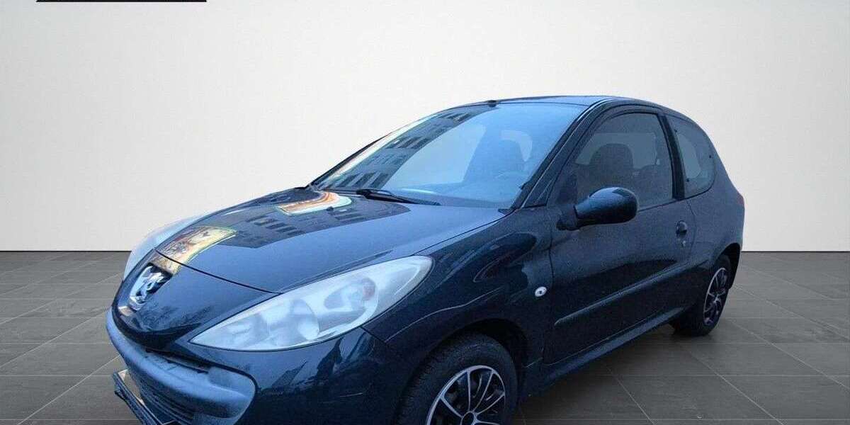 Peugeot 206 146.000 km 2.300 &euro; München 80807