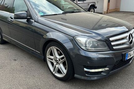 Mercedes-Benz C 250 219.000 km 10.400 &euro; Stuttgart 70619