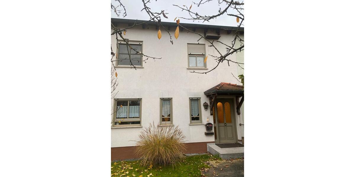 Doppelhaushälfte Karlstadt - 8 Zimmer, 170 m&sup2;, 470.000&euro; | Angebot:23497427