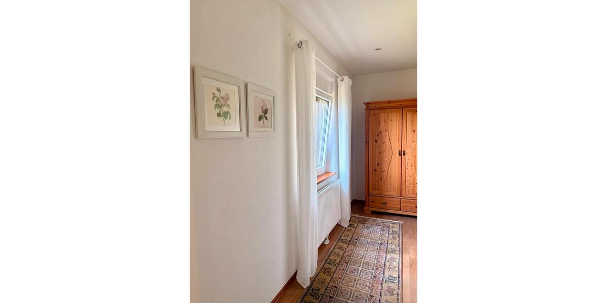 Bauernhaus, Landhaus Schwalbach - 9 Zimmer, 254 m&sup2;, 670.000&euro; | Angebot:27059315