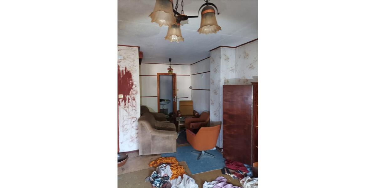 Einfamilienhaus Südliches Anhalt - 5 Zimmer, 240 m&sup2;, 24.500&euro; | Angebot:27534630