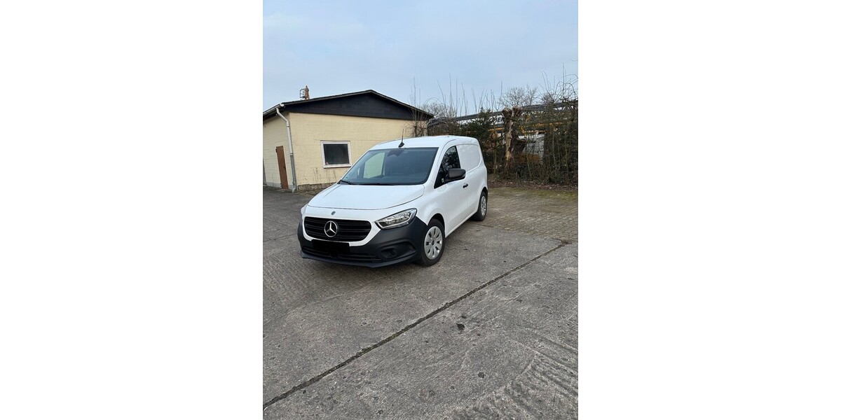 Mercedes-Benz Citan Kasten 16.500 km 24.550 € Elmshorn 25335