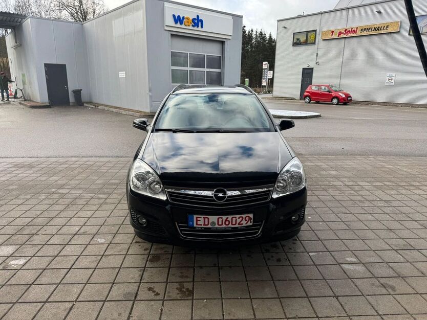 Opel Astra 173.000 km 1.099 € Polling / Ehring 84570