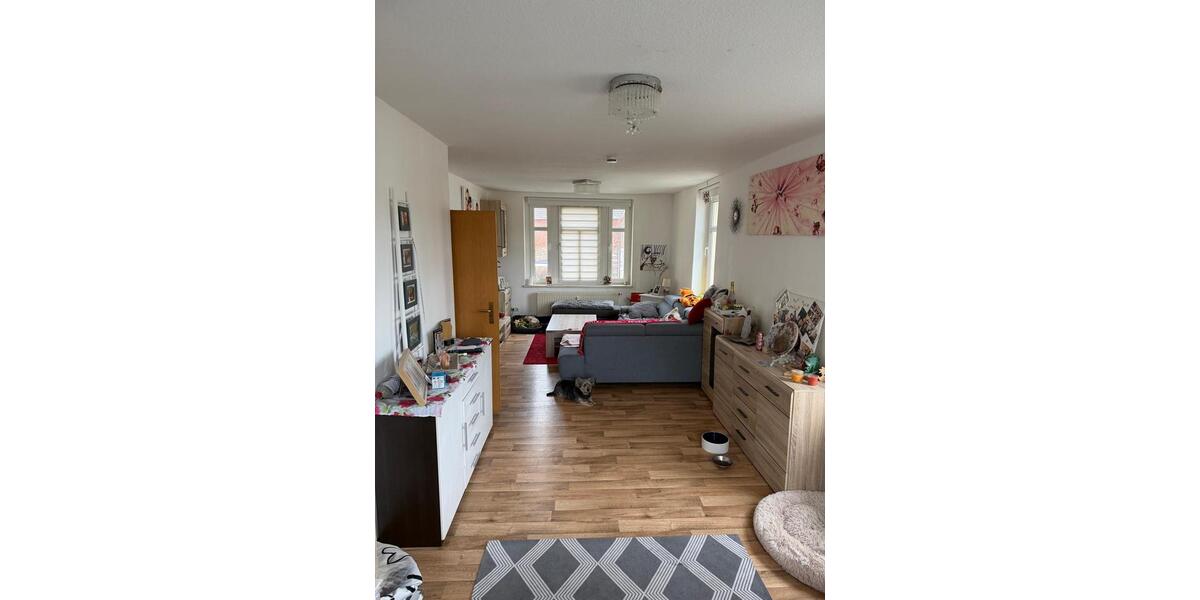 Schöne helle 3-Raum-Wohnung mit Stellplatz | neues Bad | Garten 3 zimmer