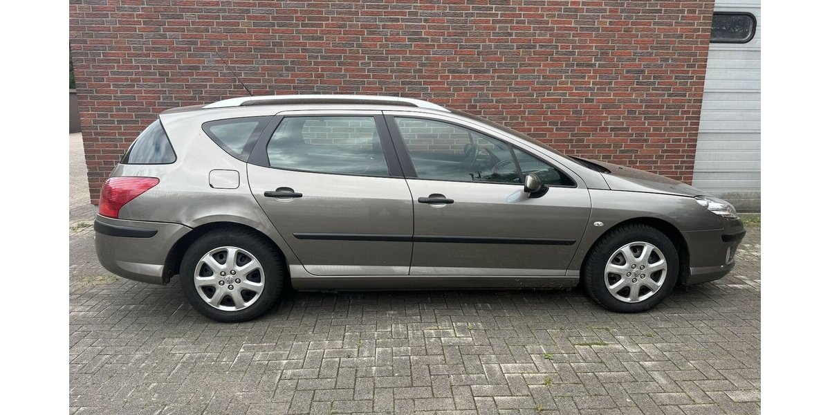 Peugeot 407 1. Hand nur 91tkm Kampfspuren 91.000 km 3.999 &euro; Hamburg 22339