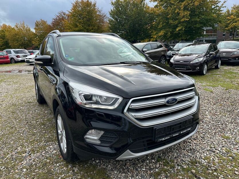 Ford Kuga 230.000 km 7.800 € Kiel 24145