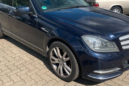Mercedes-Benz C 250 324.733 km 3.999 &euro; Celle 29225