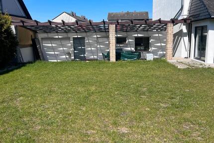 Haus Seelze - 3 Zimmer, 120 m&sup2;, 1.450&euro; | Angebot:26081170