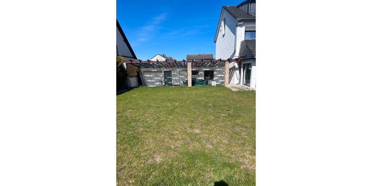 Mehrfamilienhaus, Wohnhaus Seelze - 3 Zimmer, 120 m&sup2;, 1.450&euro; | Angebot:26081170