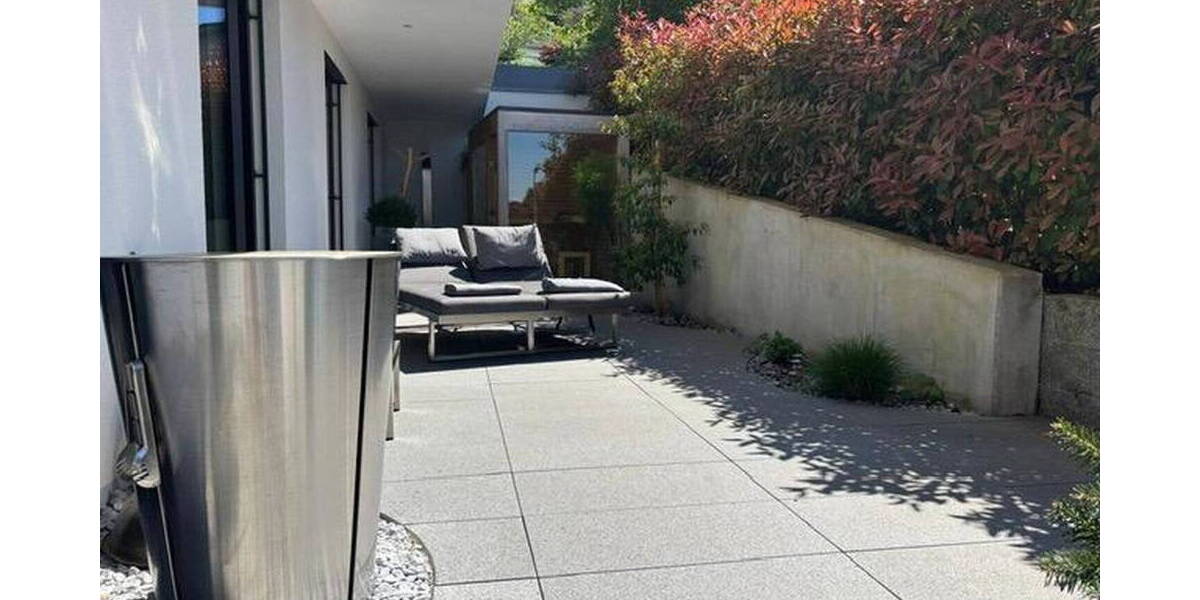 Etagenwohnung Lörrach - 3 Zimmer, 169 m&sup2;, 1.350.000&euro; | Angebot:26123713