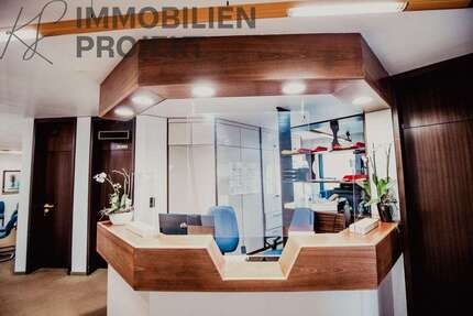 Büro in Ahorn 464.000 € 303.36 m²