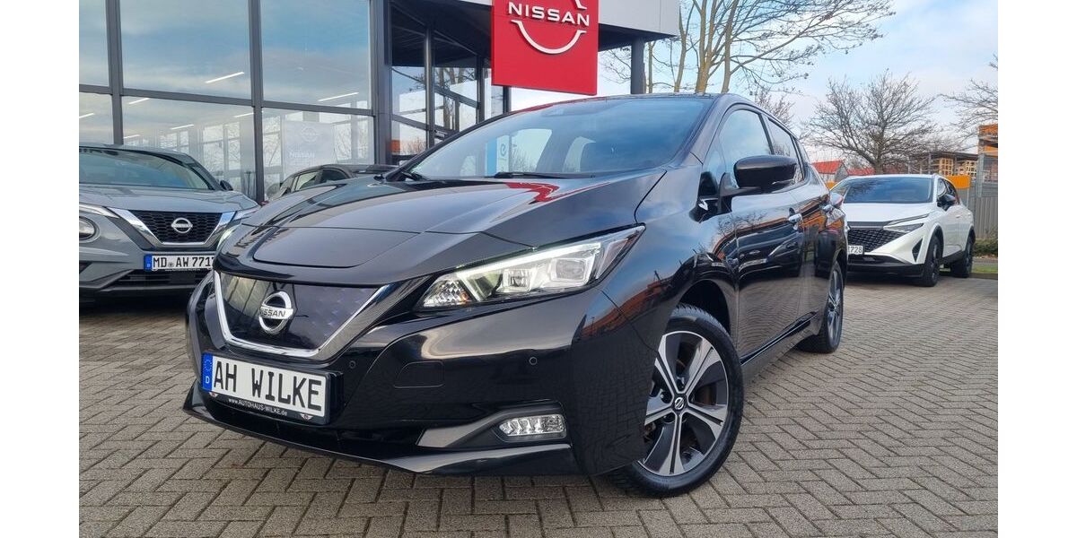Nissan Leaf 46.100 km 18.590 &euro; Magdeburg 39120