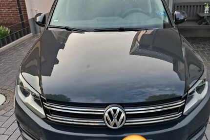 VW Tiguan 110.000 km 11.400 &euro; Delmenhorst 27755