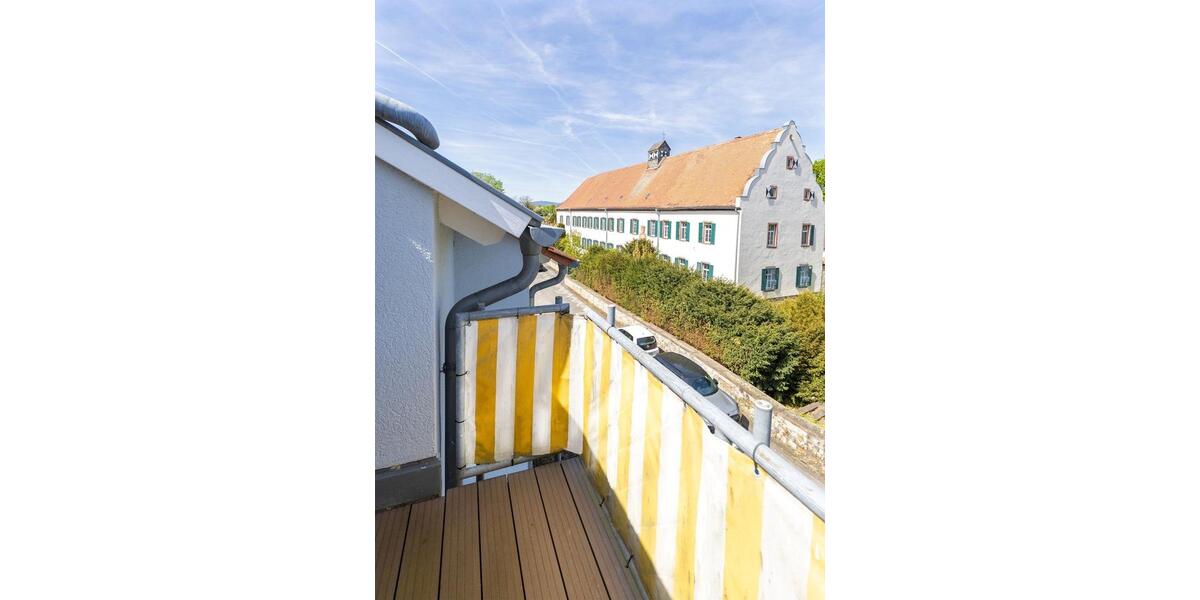 Dachgeschoßwohnung Karben - 4 Zimmer, 90 m&sup2;, 368.000&euro; | Angebot:27204274