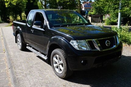 Nissan Navara 248.000 km 8.900 &euro; Bruchsal 76646