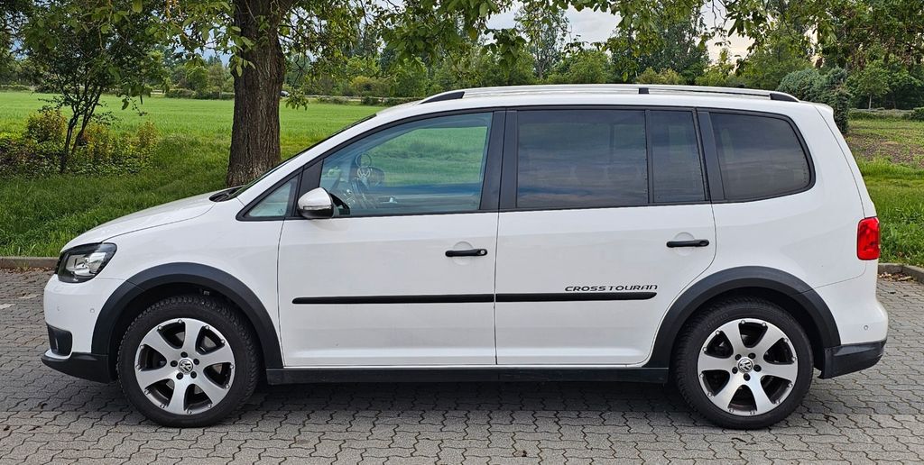 VW Touran 170.000 km 8.888 &euro; Neuhofen 67141