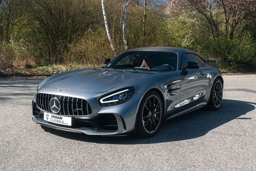 AMG GT R