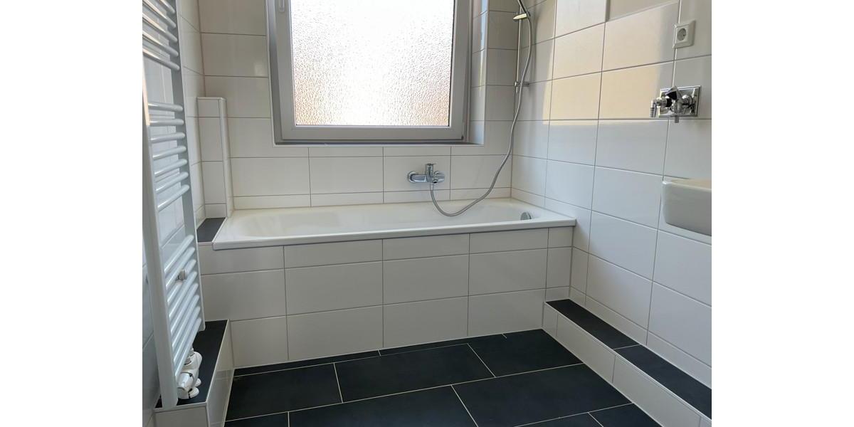 Etagenwohnung Hannover Ahlem-Badenstedt-Davenstedt - 5 Zimmer, 100 m&sup2;, 1.106&euro; | Angebot:26365601