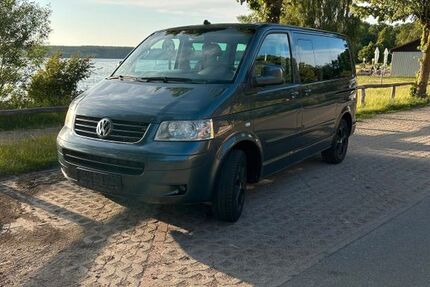 VW T5 Multivan 286.000 km 11.000 &euro; Freyenstein 16909