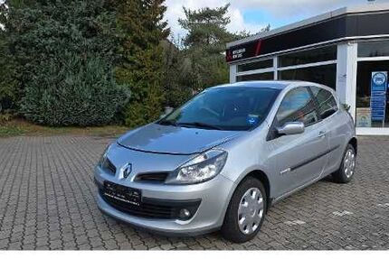 Renault Clio 147.263 km 2.900 € Steinhagen 18246