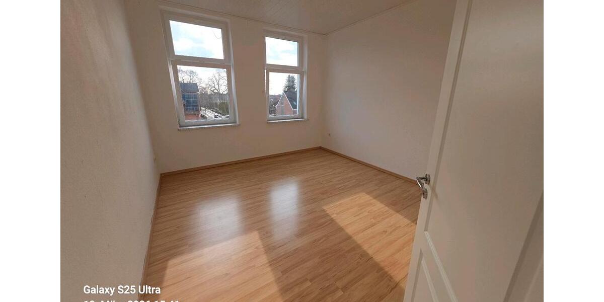 Etagenwohnung Stade Altländer Viertel - 3 Zimmer, 118 m&sup2;, 900&euro; | Angebot:26039676