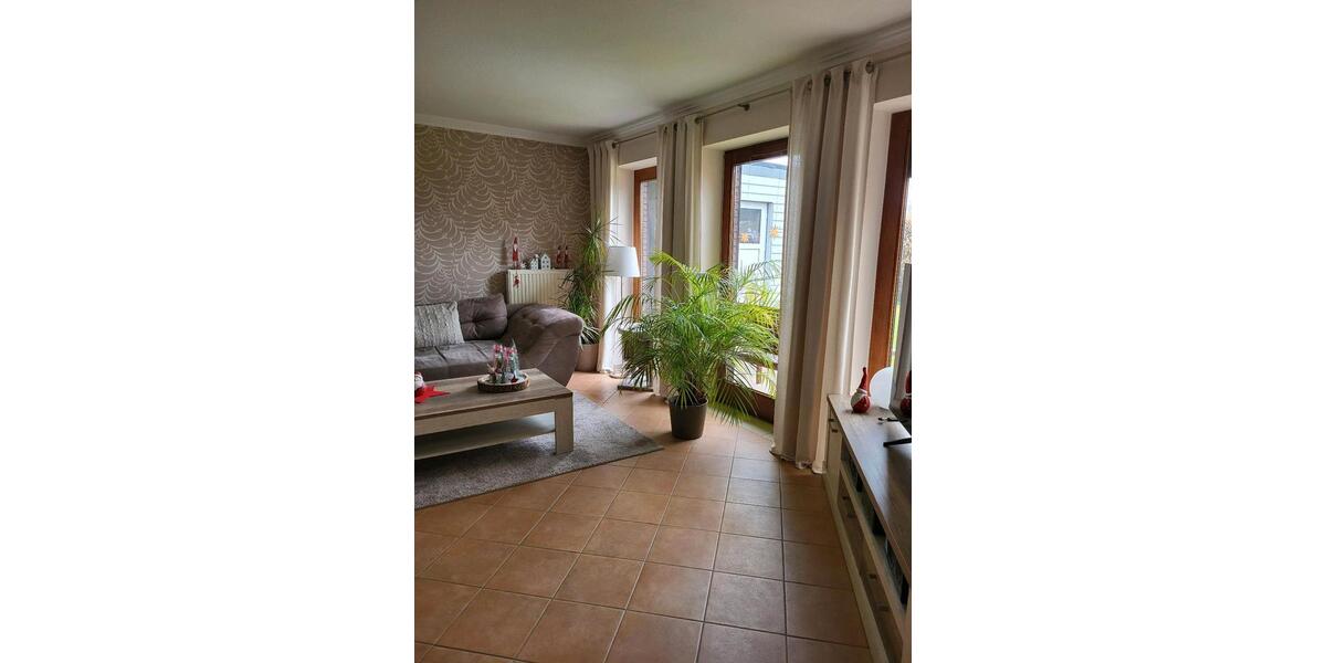 Einfamilienhaus Brake (Unterweser) - 6 Zimmer, 120 m&sup2;, 330.000&euro; | Angebot:25942776