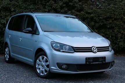 VW Touran 176.000 km 7.300 &euro; Mönchengladbach 41063