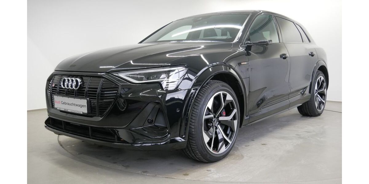 Audi e-tron 73.050 km 43.900 &euro; Passau 94036
