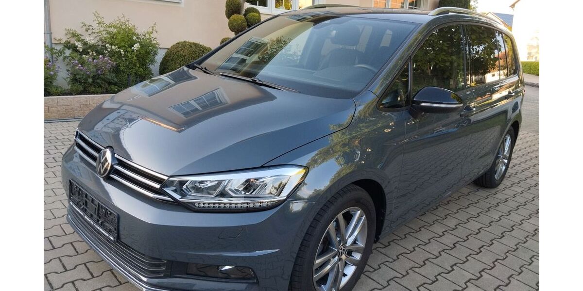 VW Touran 36.001 km 28.886 &euro; Hilpoltstein 91161