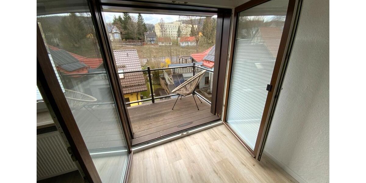 Dachgeschoßwohnung Zella-Mehlis Mehlis - 3 Zimmer, 75 m&sup2;, 550&euro; | Angebot:26041702