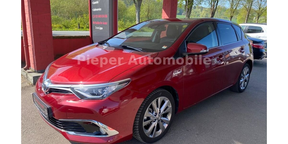 Toyota Auris 170.000 km 12.490 &euro; Oerlinghausen 33813