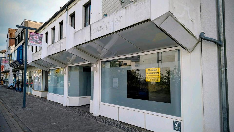 Gewerbeobjekt Bad Lippspringe - 1.440&euro; | Angebot:25382529