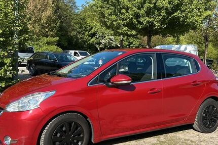 Peugeot 208 149.000 km 6.500 &euro; München 80639