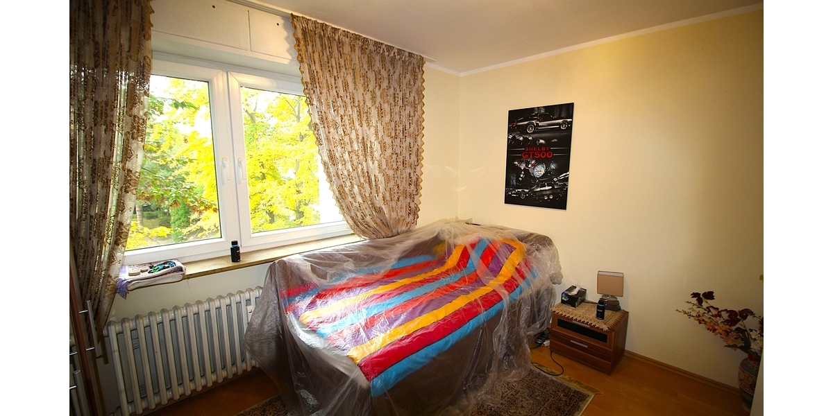 Gut geschnittene, barrierearme und bezugsfreie 4 Zimmer-Wohnung mit Balkon und Tiefgaragenstellplatz - Etagenwohnung Bonn / Tannenbusch Tannenbusch | Angebot:26196067
